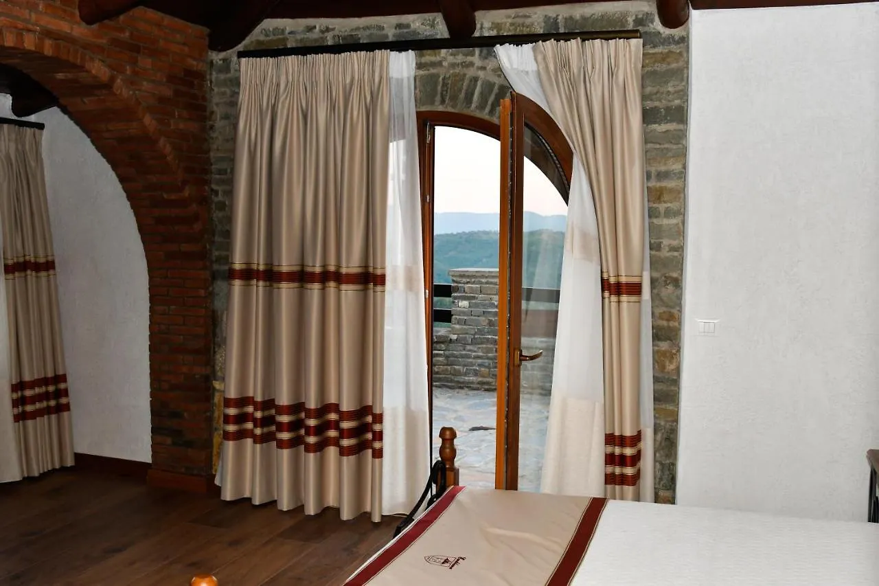 Hotel Restaurant Emblema Petrele